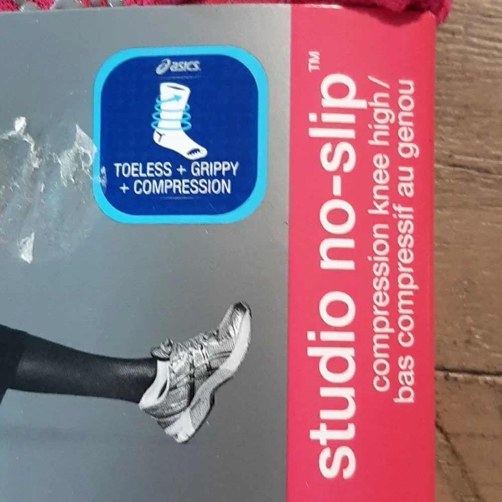 Asics Womens Performance Sport Fashion Pink Knee High Toeless No-Slip Socks NWT